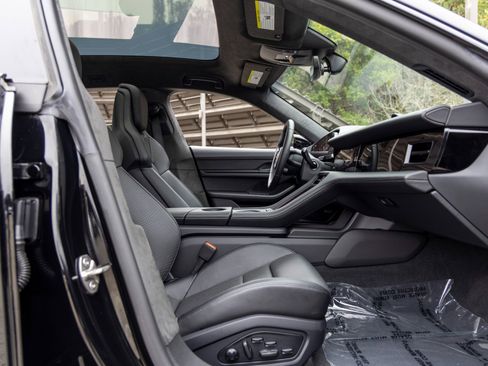 New 2025 Porsche Taycan 4S image 52