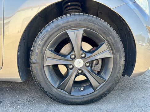 Used 2016 Hyundai Elantra Value Edition FWD image 13