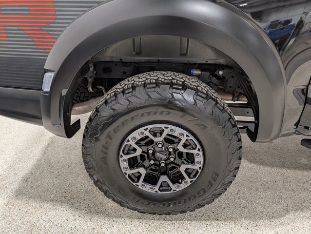 Used 2025 Ford F150 Raptor w/ Equipment Group 803A Raptor R AWD/4WD image 14