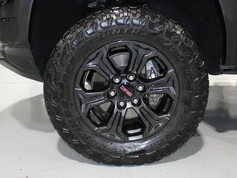 Used 2025 GMC Canyon Elevation w/ Convenience Package AWD/4WD image 28