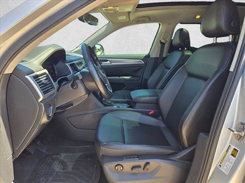 Used 2019 Volkswagen Atlas SEL FWD image 16