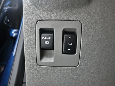 Used 2018 Ford F150 Lariat AWD/4WD image 10