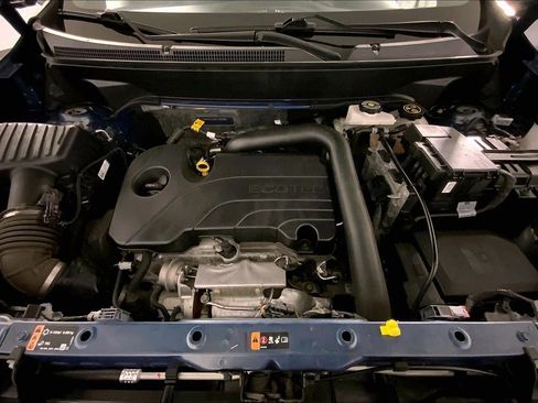 Used 2024 Chevrolet Equinox LT w/ LPO, Floor Liner Package image 10