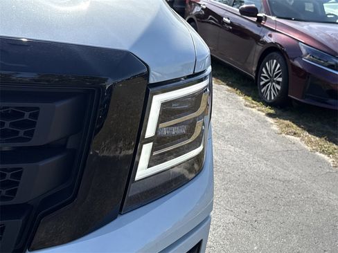 Certified 2024 Nissan Titan SV w/ SV Bronze Edition Package image 17