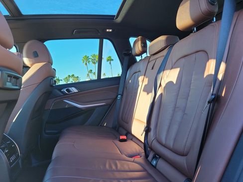 Used 2019 BMW X5 xDrive40i w/ Convenience Package image 13