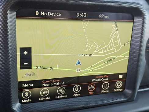 Used 2021 Jeep Gladiator Overland image 15