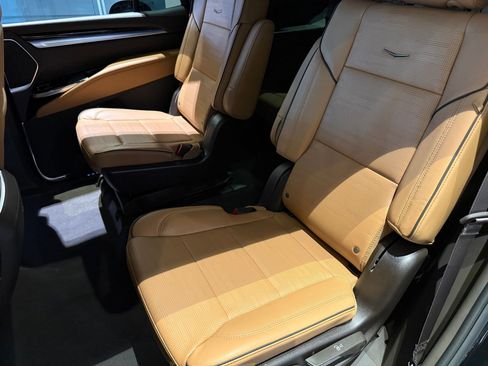 New 2026 Cadillac Escalade Luxury w/ Touring Package image 44