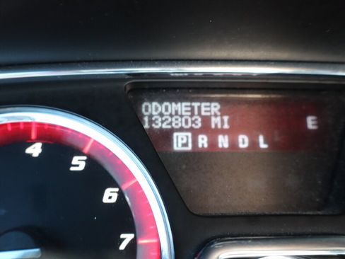Used 2017 GMC Acadia Limited SLT AWD/4WD image 10
