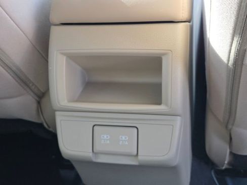 Used 2019 Subaru Outback 2.5i Premium w/ Popular Package #2 image 18