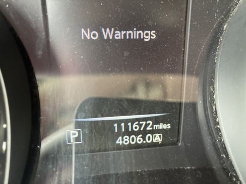 Used 2015 Nissan Rogue SV AWD/4WD image 8