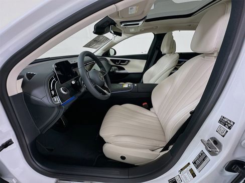 New 2026 Mercedes-Benz E 450 4MATIC All-Terrain Wagon image 23