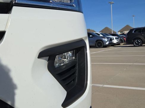 Used 2021 Ford Expedition XLT image 10