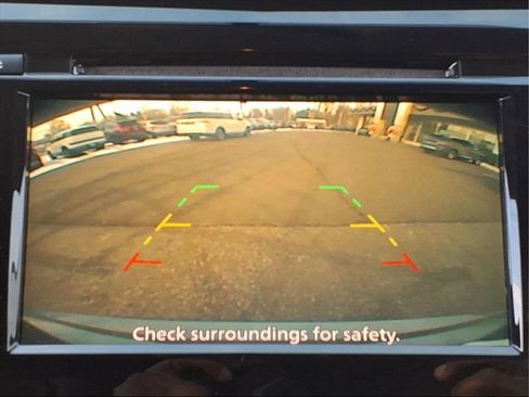 Used 2018 Nissan Rogue SV image 12