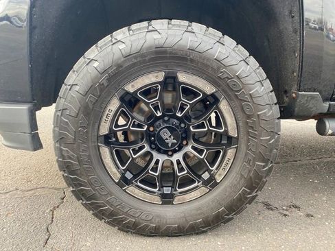 Certified 2016 Chevrolet Silverado 1500 LTZ Z71 w/ Realtree Edition image 24