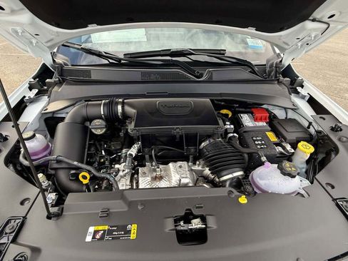 New 2026 Jeep Compass Latitude image 18