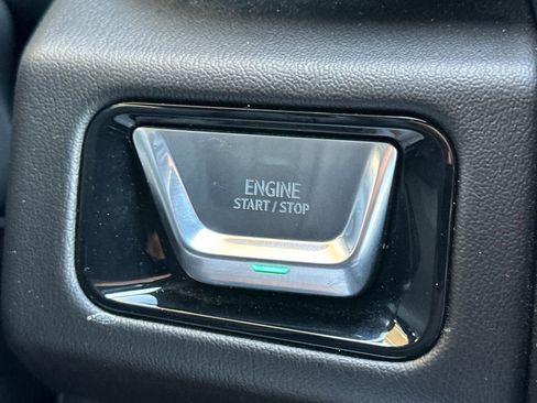 Certified 2025 GMC Yukon Denali RWD image 24