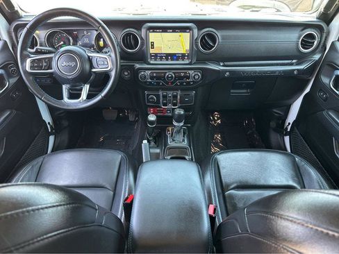 Used 2021 Jeep Wrangler Unlimited Rubicon 4xe w/ Dual Top Group image 4