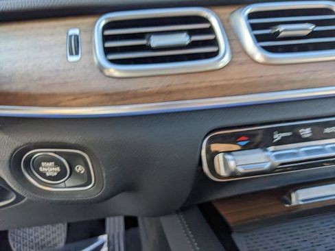 Used 2025 Mercedes-Benz GLE 350 4MATIC image 26