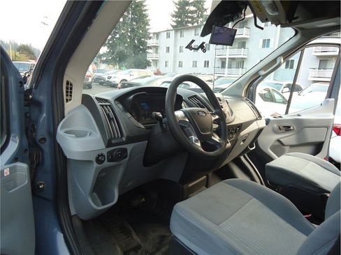Used 2019 Ford Transit 250 148 High Roof Extended RWD image 17