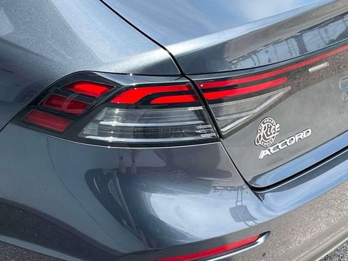 Used 2024 Honda Accord EX image 10
