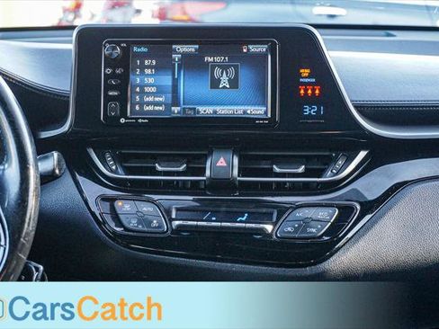 Used 2018 Toyota C-HR XLE image 25