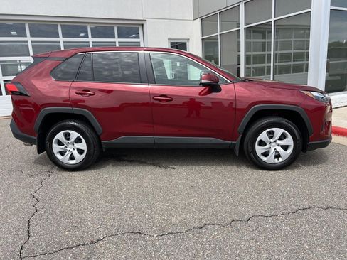 Used 2025 Toyota RAV4 LE AWD/4WD image 6
