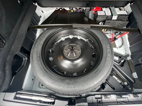 Certified 2026 Mercedes-Benz GLC 300 4MATIC image 37