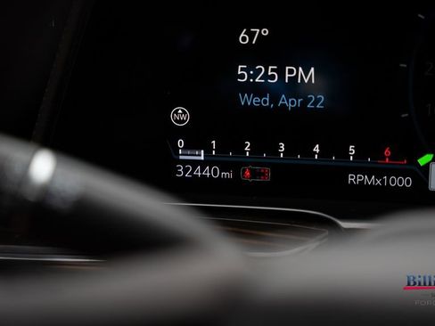 Used 2023 Cadillac Escalade Sport AWD/4WD image 16