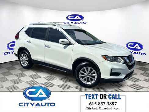 Used 2019 Nissan Rogue S w/ Special Edition Package FWD image 1