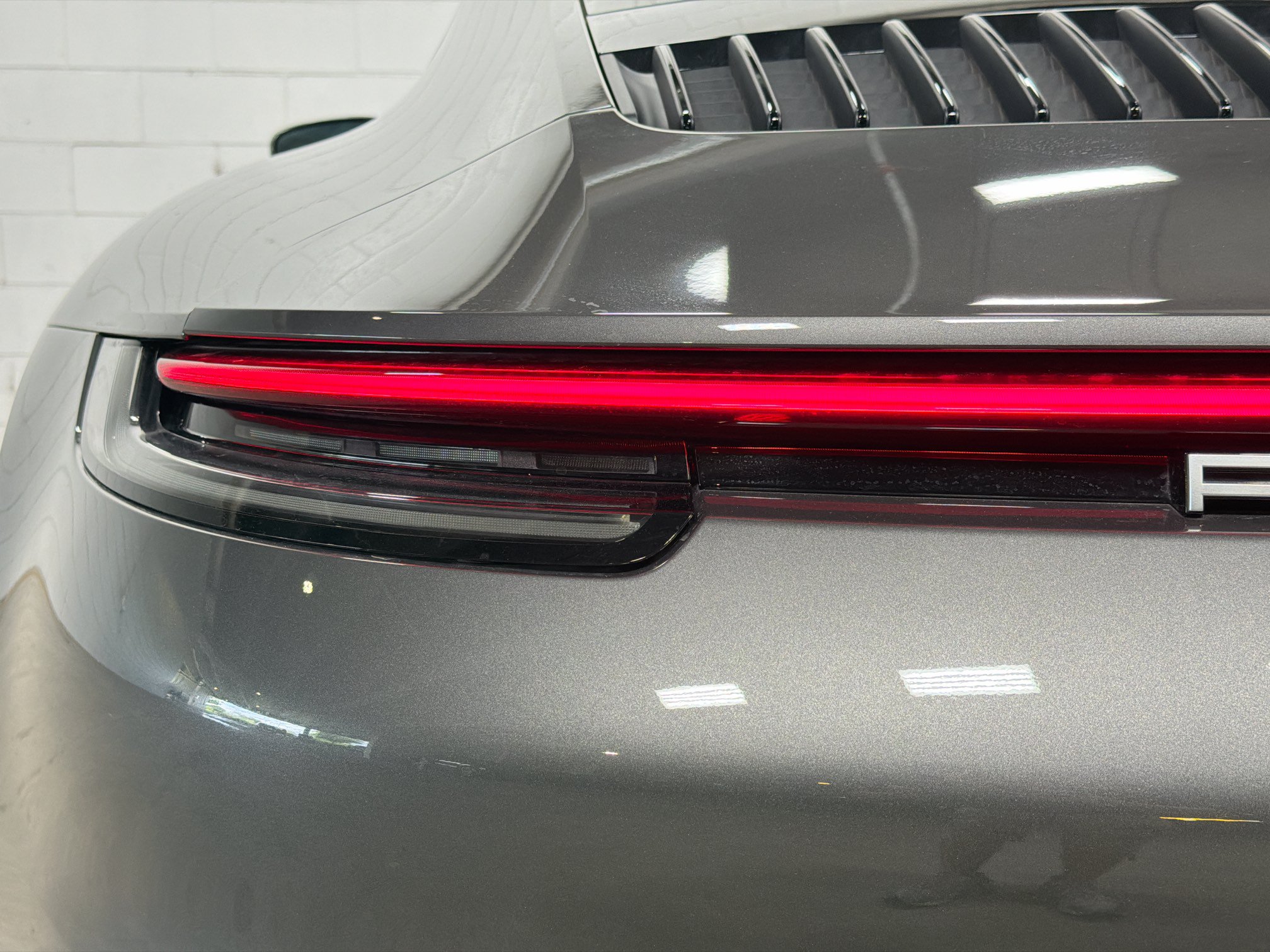Certified 2024 Porsche 911 Carrera RWD image 11