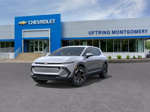 New 2026 Chevrolet Equinox EV LT w/ Comfort Package image 8