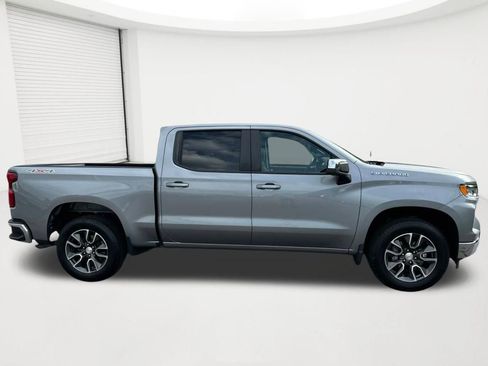 Certified 2024 Chevrolet Silverado 1500 LT AWD/4WD image 4