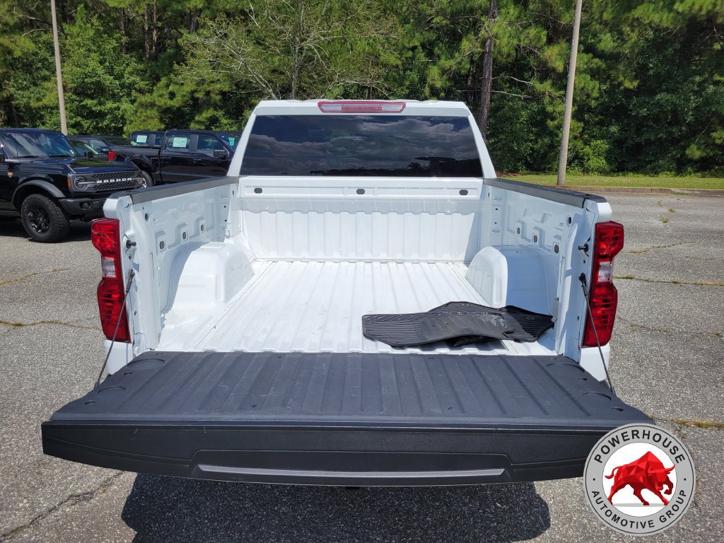 Used 2023 Chevrolet Silverado 1500 LT AWD/4WD image 14