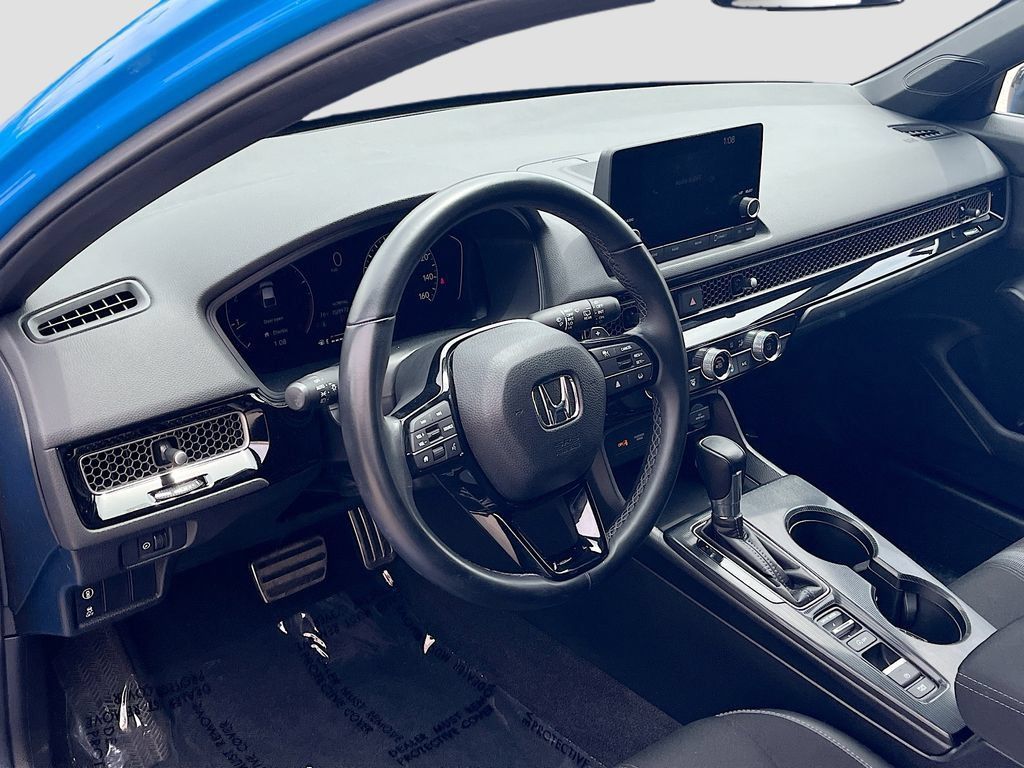 Used 2024 Honda Civic Sport image 9