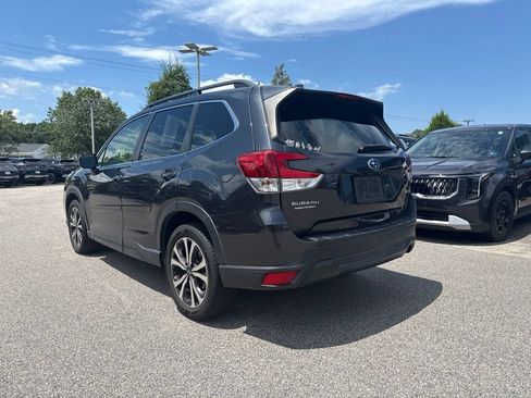 Used 2019 Subaru Forester Limited AWD/4WD image 3