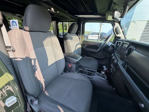 Used 2023 Jeep Wrangler Unlimited Sport w/ Sun And Sound Package AWD/4WD image 24