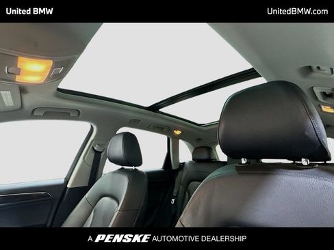 Used 2016 Audi Q5 2.0T Premium Plus w/ Technology Package AWD/4WD image 12