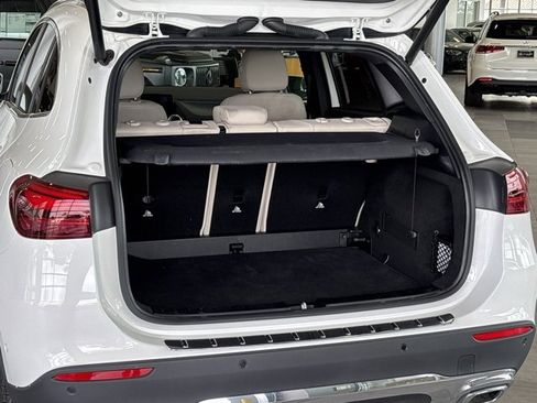 Certified 2025 Mercedes-Benz GLA 250 image 29