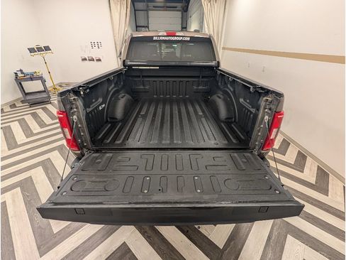 Used 2022 Ford F150 XLT w/ Equipment Group 301A Mid AWD/4WD image 26