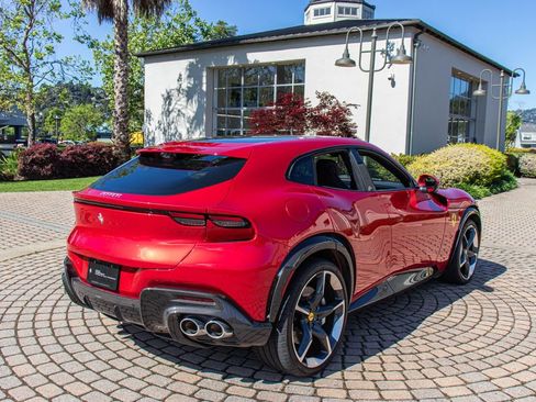 Used 2024 Ferrari Purosangue AWD/4WD image 2