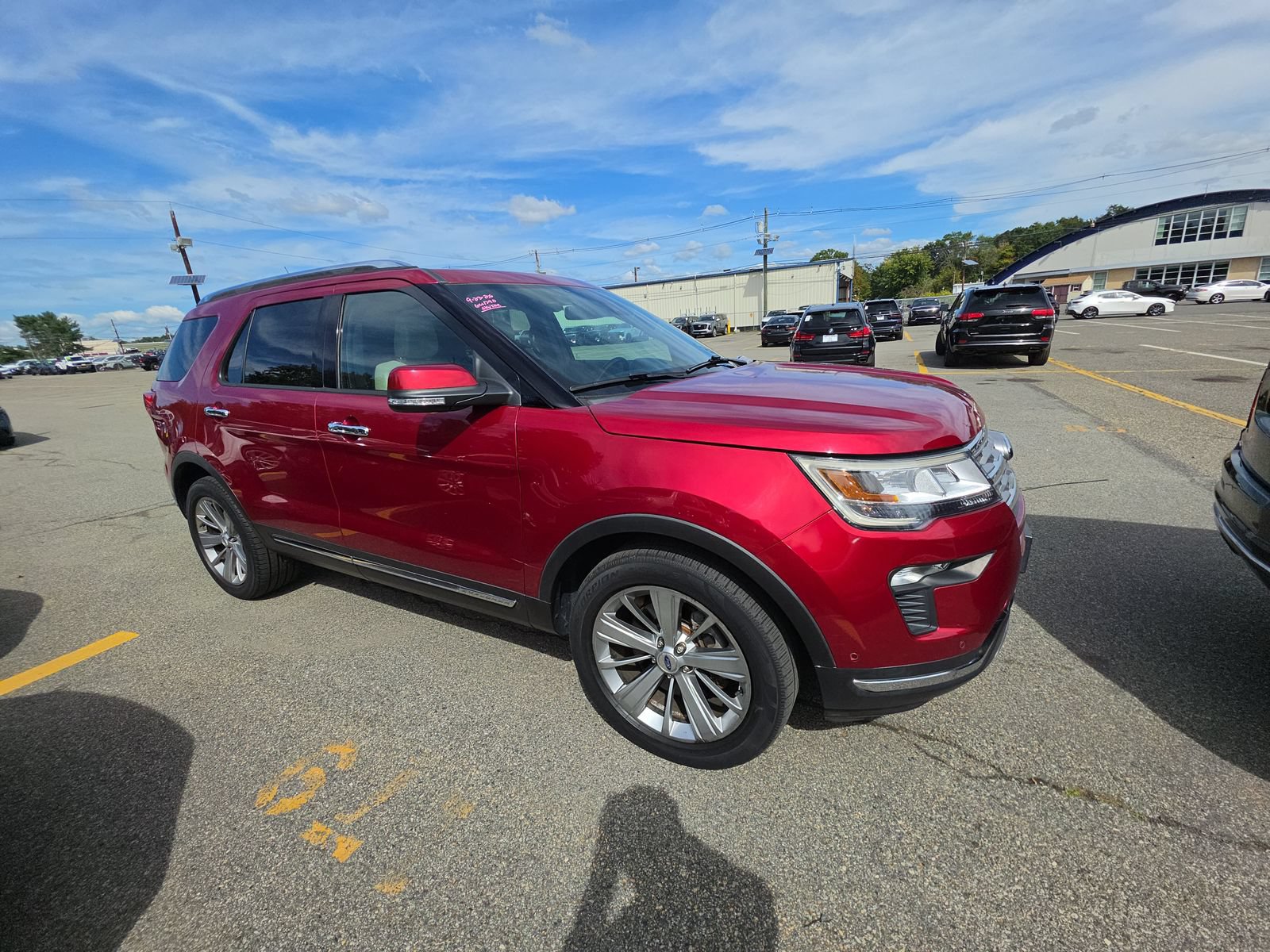 Used 2018 Ford Explorer Limited w/ Equipment Group 301A AWD/4WD image 4