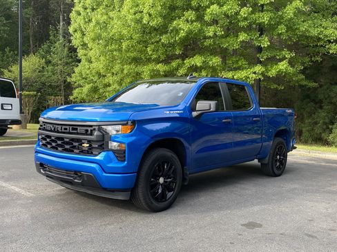 Used 2022 Chevrolet Silverado 1500 Custom image 5