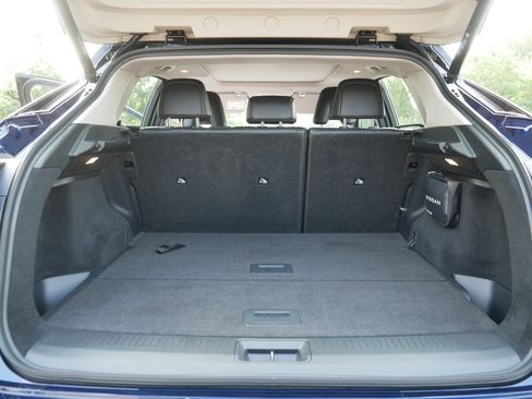 Certified 2024 Nissan Ariya AWD image 18