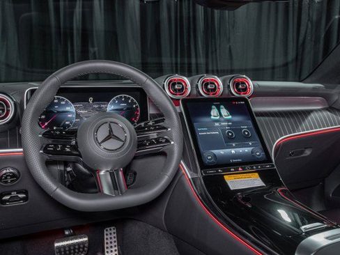 New 2026 Mercedes-Benz GLC 300 4MATIC image 18