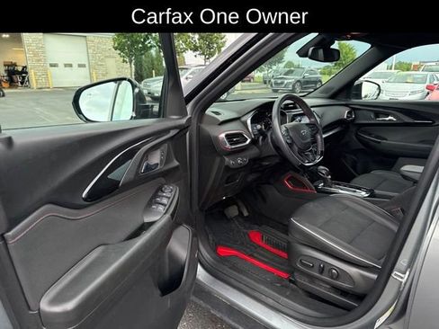 Used 2023 Chevrolet TrailBlazer RS w/ Technology Package FWD image 14