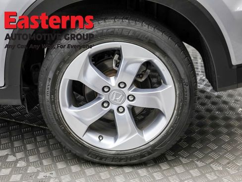 Used 2022 Honda HR-V LX image 8