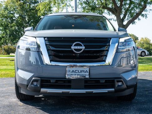 Used 2022 Nissan Pathfinder Platinum w/ Lighting Package (N93) image 3