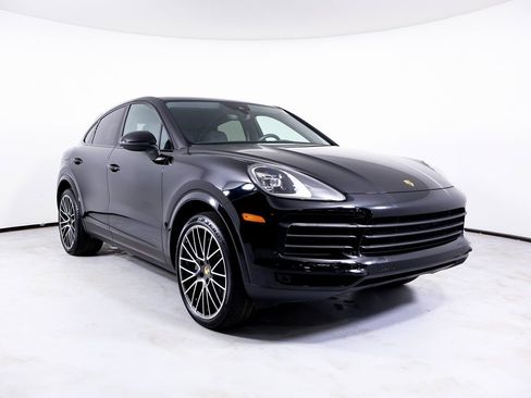 Certified 2023 Porsche Cayenne Coupe image 26