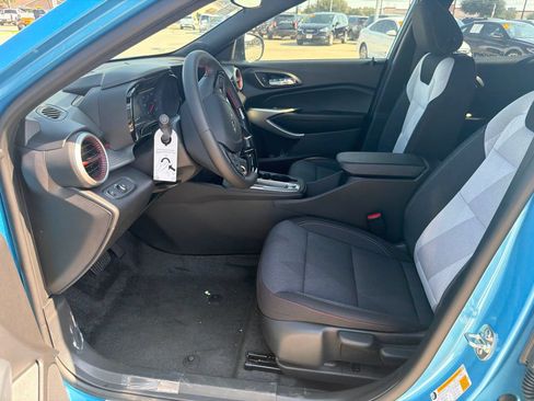 New 2026 Chevrolet Trax RS w/ Driver Confidence Package FWD image 17