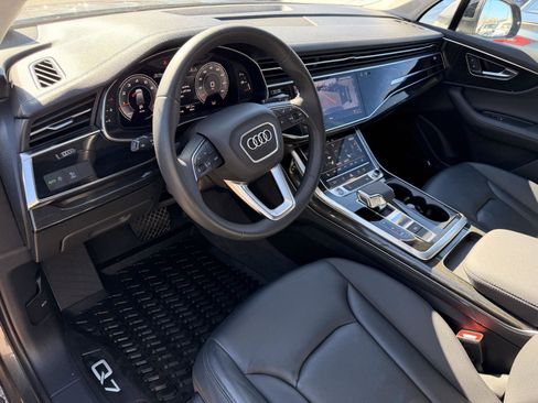 Used 2023 Audi Q7 2.0T Premium Plus w/ Premium Plus Package AWD/4WD image 11
